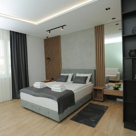 Bonanza Apartments Ниш Екстер'єр фото